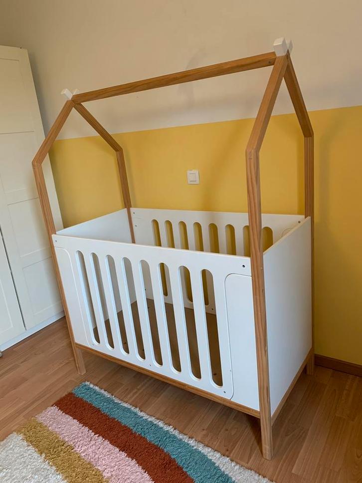 Vertbaudet babybedje coconut model, Kinderen en Baby's, Kinderkamer | Bedden, Zo goed als nieuw, Matras, Ophalen