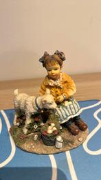 On the farm christine haworth, Collections, Statues & Figurines, Enlèvement, Comme neuf