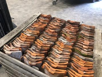 1400 oude holle / boomse dakpannen. 80m2 beschikbaar voor biedingen