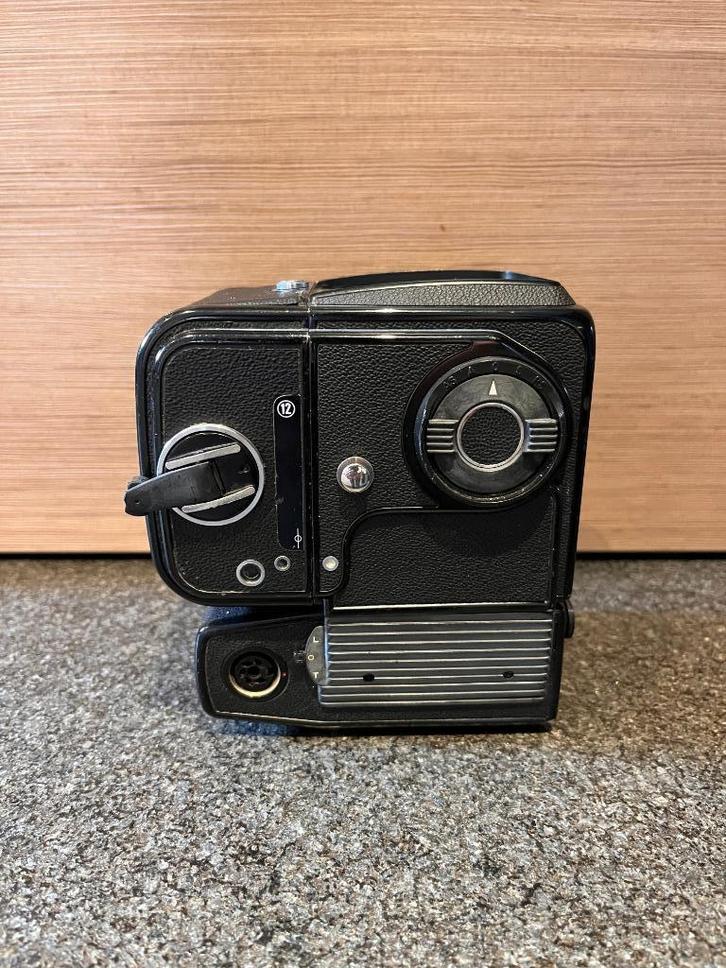 Hasselblad EL/M analoge midden formaat camera + back, Audio, Tv en Foto, Fotocamera's Analoog, Gebruikt, Spiegelreflex, Overige Merken