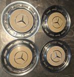 Originele Mercedes W123 wieldoppen bruine/beige middeninleg, Ophalen