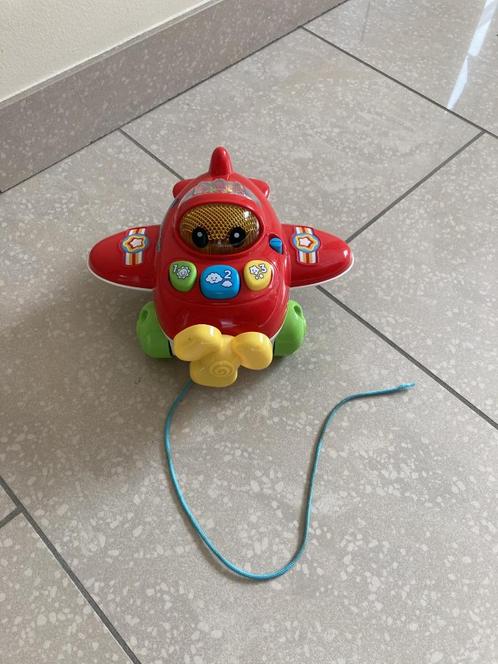 Speelgoedvliegtuigje van VTech met licht/geluid (Duits!), Kinderen en Baby's, Speelgoed | Babyspeelgoed, Zo goed als nieuw, Met licht