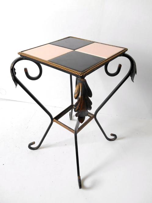 Table d'appoint des années 1950, Collections, Rétro, Maison et Meubles, Enlèvement ou Envoi