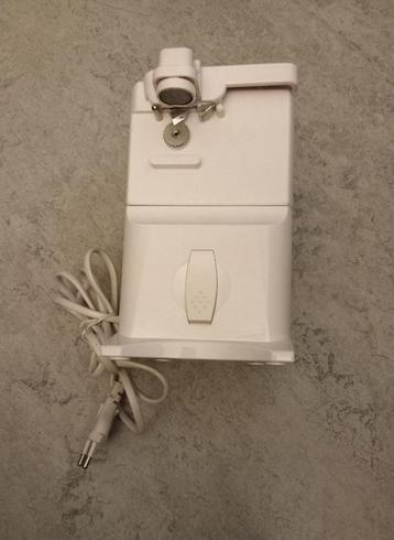 Ouvre-boîtes électrique reglable en hauteur & aiguiseurs, Enlèvement, Comme neuf