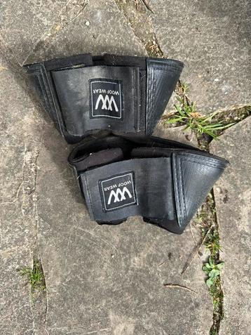 Woofwear springschoenen beschikbaar voor biedingen