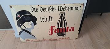 Fanta emaille reclame bord 2de wereldoorlog  beschikbaar voor biedingen