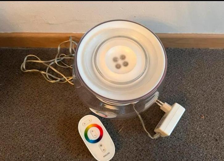 Philips living colors lamp met afstandsbediening (kleuren), Huis en Inrichting, Lampen | Overige, Zo goed als nieuw, Ophalen