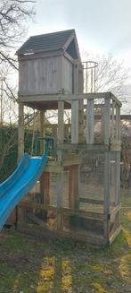 Houten speelhuis., Kinderen en Baby's, Speelgoed | Buiten | Speeltoestellen, Ophalen, Zo goed als nieuw, Glijbaan