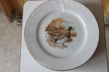 6 assiettes en porcelaine de Limoges beschikbaar voor biedingen