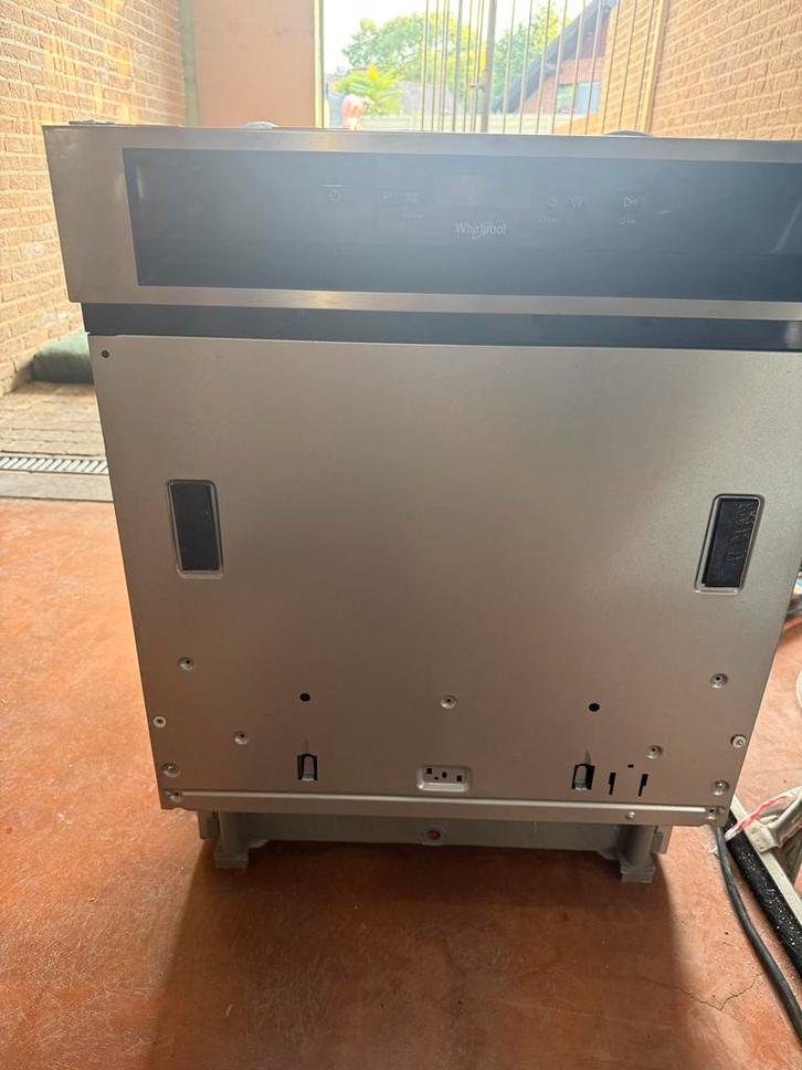 Zanussi vaatwasser, Elektronische apparatuur, Vaatwasmachines, Zo goed als nieuw, Ophalen