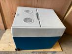 Glacière électrique 240v et 12v en parfait état, Caravanes & Camping, Glacières, Enlèvement, Comme neuf, Électrique