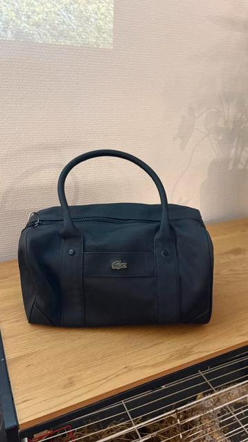 Lacoste duffelbag / handtas beschikbaar voor biedingen