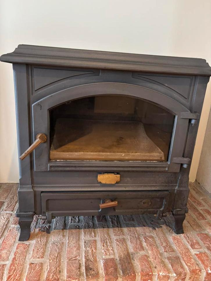 Houtkachel Efel met klassieke uitstraling, Huis en Inrichting, Kachels, Gebruikt, Vrijstaand, Houtkachel, Hout, Ophalen