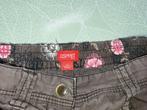 GRATIS : Merk Esprit: short mt 116 (zie foto's), Kinderen en Baby's, Broek, Gebruikt, Meisje, Ophalen of Verzenden