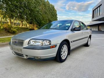 VOLVO S80 VAN 2001 IN ZEER GOEDE STAAT, Autos, 100 kW, Argent ou Gris, Achat, 4 portes