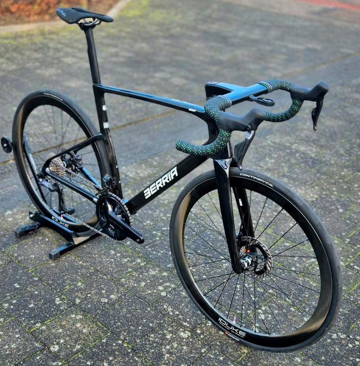 Berria Belador BR 2025, Shimano Ultegra Di2, - Maat 57, Fietsen en Brommers, Fietsen | Racefietsen, Zo goed als nieuw, Heren, Overige merken