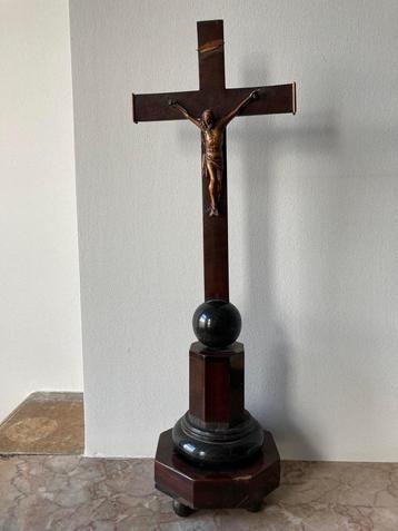 19de eeuws kruis beeld in hout (57 cm)