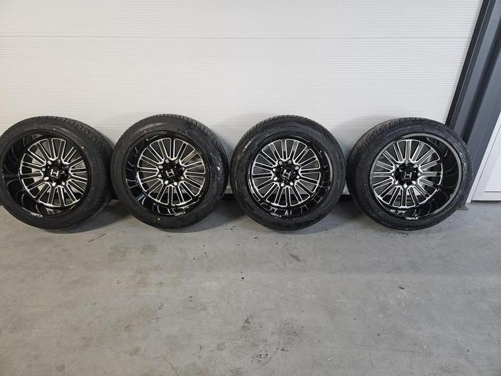 HOSTILE WHEELS 22 inch incl yokohama banden steek 6x139,7, Auto-onderdelen, Banden en Velgen, Band(en), Nieuw, Ophalen of Verzenden