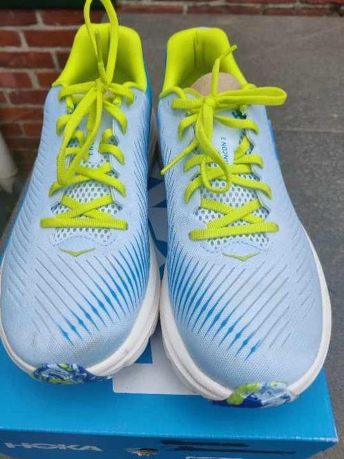 Hoka M Rincon 3 loopschoenen maat 44, Sport en Fitness, Loopsport en Atletiek, Nieuw, Hardloopschoenen, Hardlopen, Overige merken