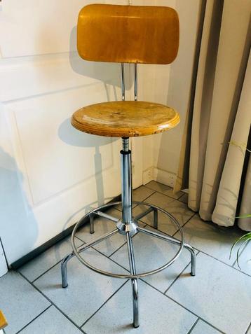 Chaise haute - Plusieurs réglables beschikbaar voor biedingen