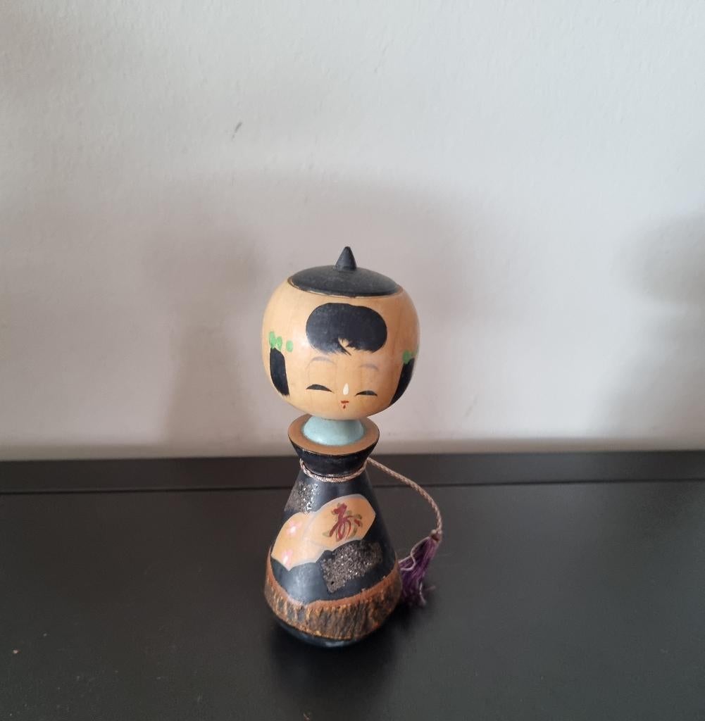 Mooie Hyotan Kokeshi, Verzenden