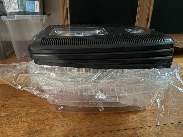 Terrarium en plastique KOMODO, Animaux & Accessoires, Reptiles & Amphibiens | Accessoires, Neuf, Terrarium ou Paludarium, Enlèvement