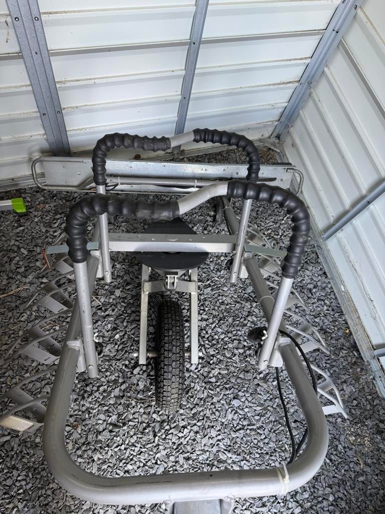 Porte vélo mono roue 5 vélos, Autos : Divers, Porte-vélos, Enlèvement, Utilisé, Support d'attelage