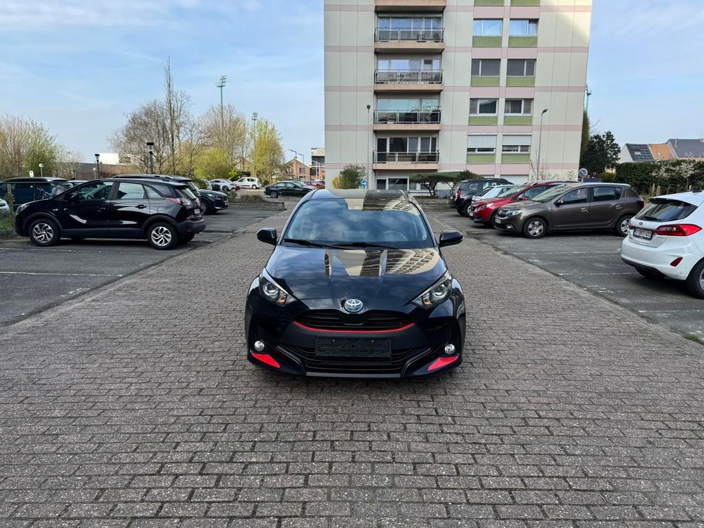 Toyota Yaris Hybrid, Zwart, 1490 cc, 5 zetels, 5 deurs