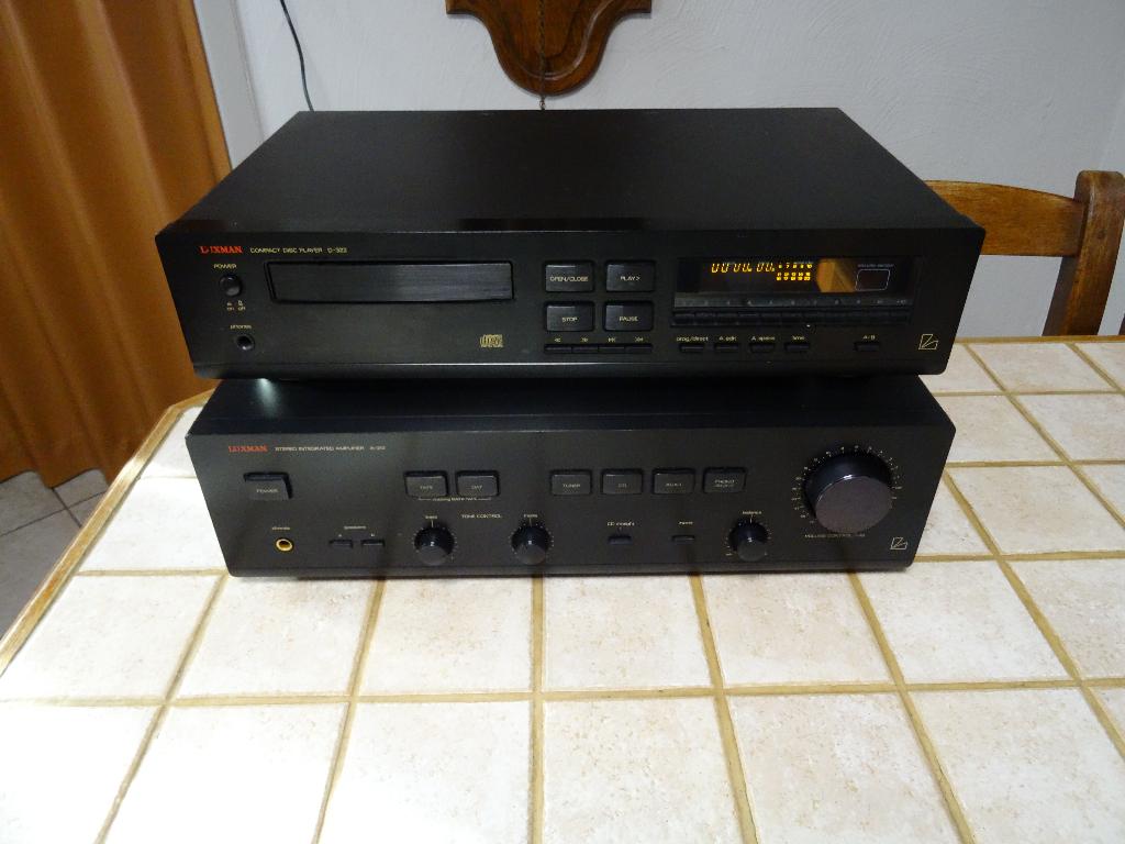 Luxman versterker+cd-speler, Audio, Tv en Foto, Versterkers en Ontvangers, Gebruikt, 60 tot 120 watt, Ophalen of Verzenden