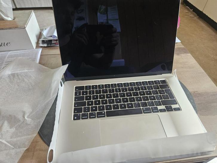 Apple MacBook Air (M3, 2024), Computers en Software, Windows Laptops, 15 inch, SSD, 8 GB, Ophalen