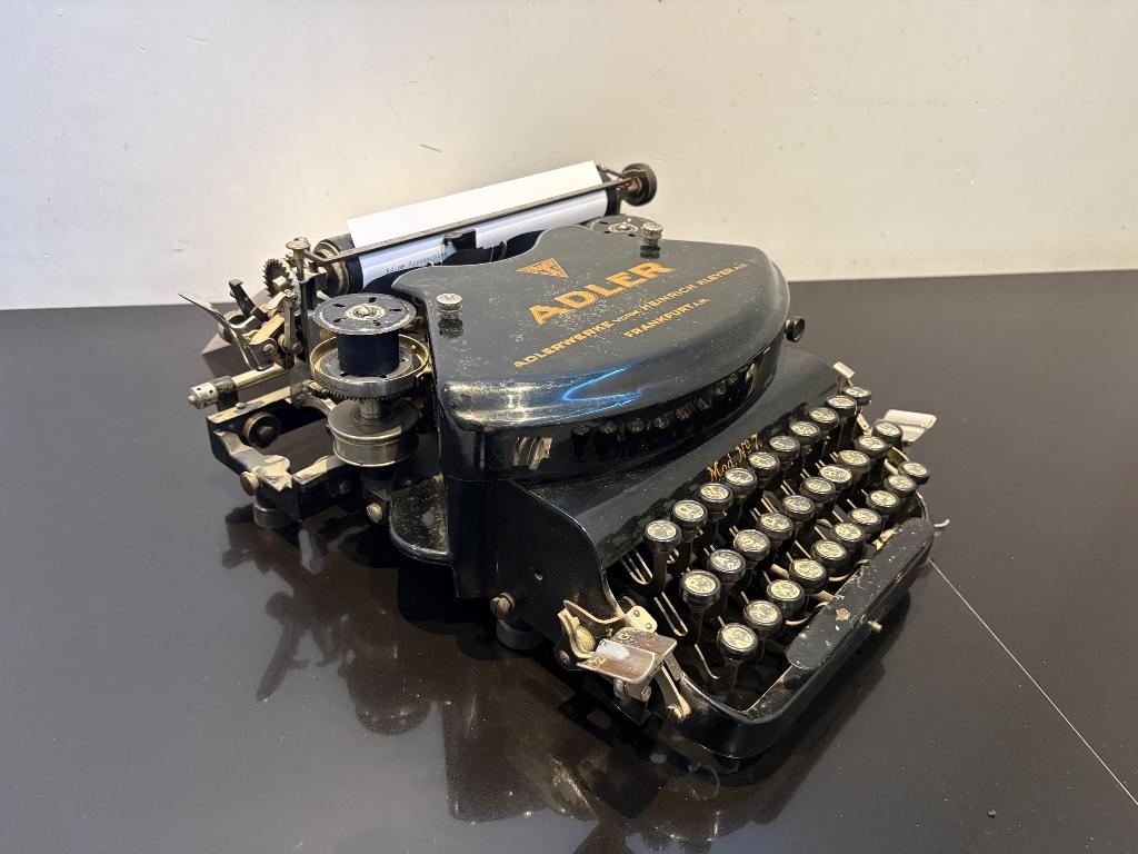 Adler typemachine, Diversen, Typemachines, Ophalen of Verzenden, Gebruikt