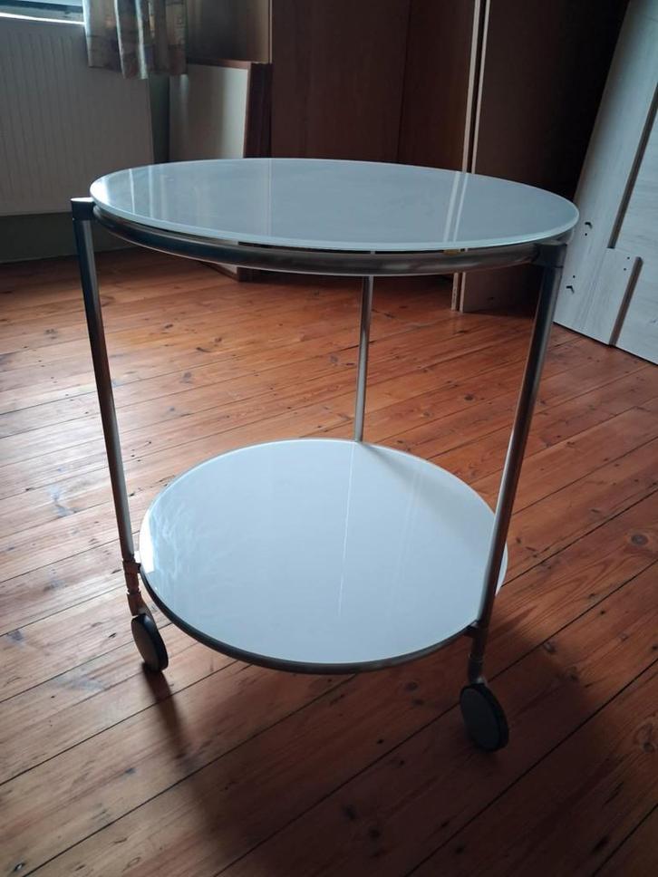 Table d'appoint IKEA STRIND d'Ehlen Johansson 1980, Maison & Meubles, Tables | Tables d'appoint, Utilisé, Rond, 60 cm ou plus