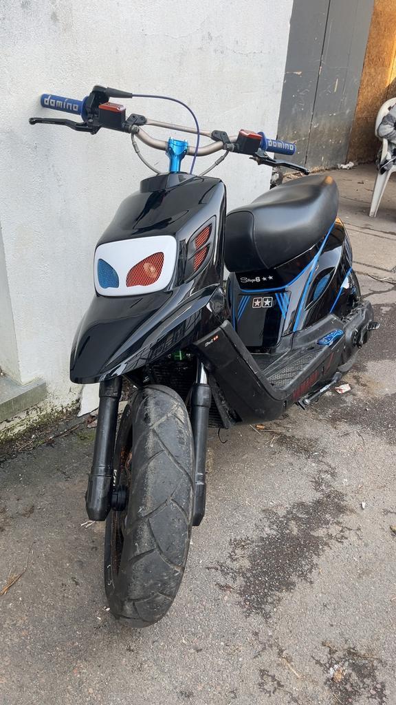 Spitro classe a.  Papier cle ok, Vélos & Vélomoteurs, Scooters | Yamaha, Comme neuf, Autres modèles, Classe A (25 km/h), Essence