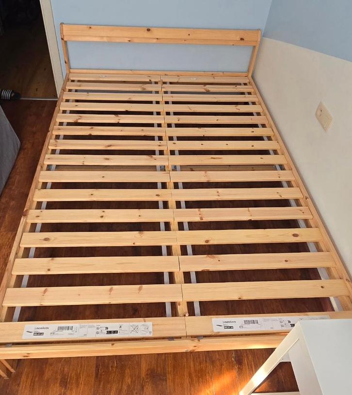 Lit IKEA complet 140x200 (Cadre + Sommier + 2 Matelas), Maison & Meubles, Chambre à coucher | Lits, Comme neuf, Deux personnes