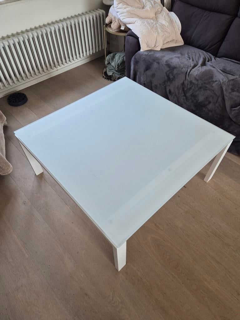 Aluminum frame en gelakt glas salontafel, Ophalen, Glas
