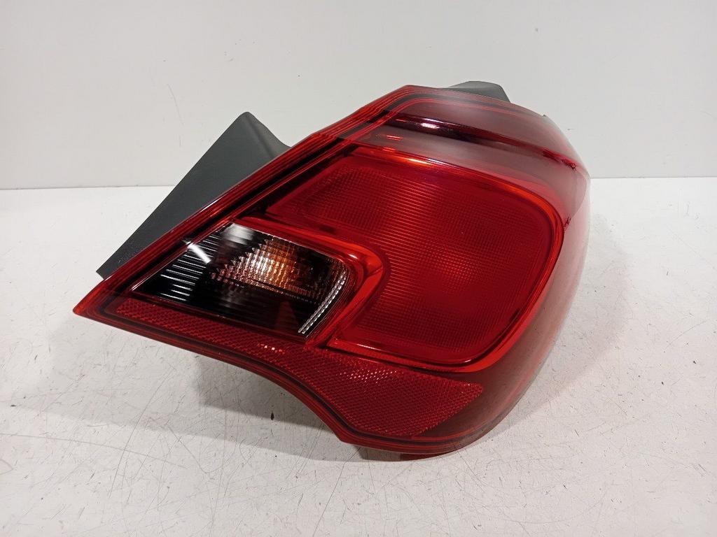Achterlicht carrosserie rechts Opel Corsa, Autos : Pièces & Accessoires, Éclairage, Opel, Utilisé, Origine de la pièce connue