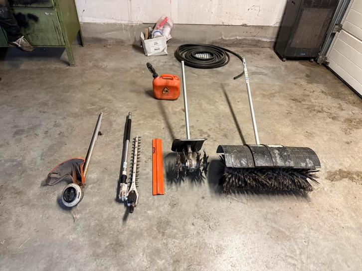 Stihl combi haagschaar, bosmaaier, frees en bortsel, Jardin & Terrasse, Taille-haies, Enlèvement