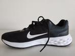 Sportschoenen Nike, nieuwe, maat 40, Ophalen, Sportschoenen