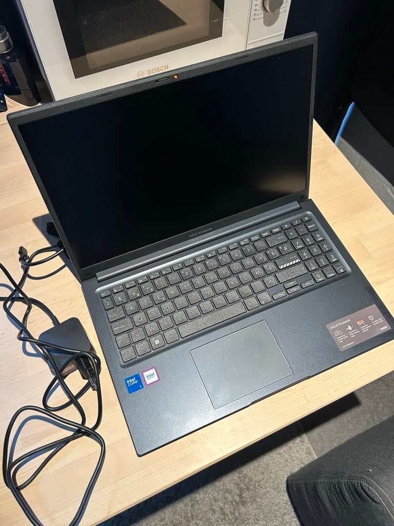 Asus vivobook, Computers en Software, Ophalen, 15 inch, Zo goed als nieuw, Azerty