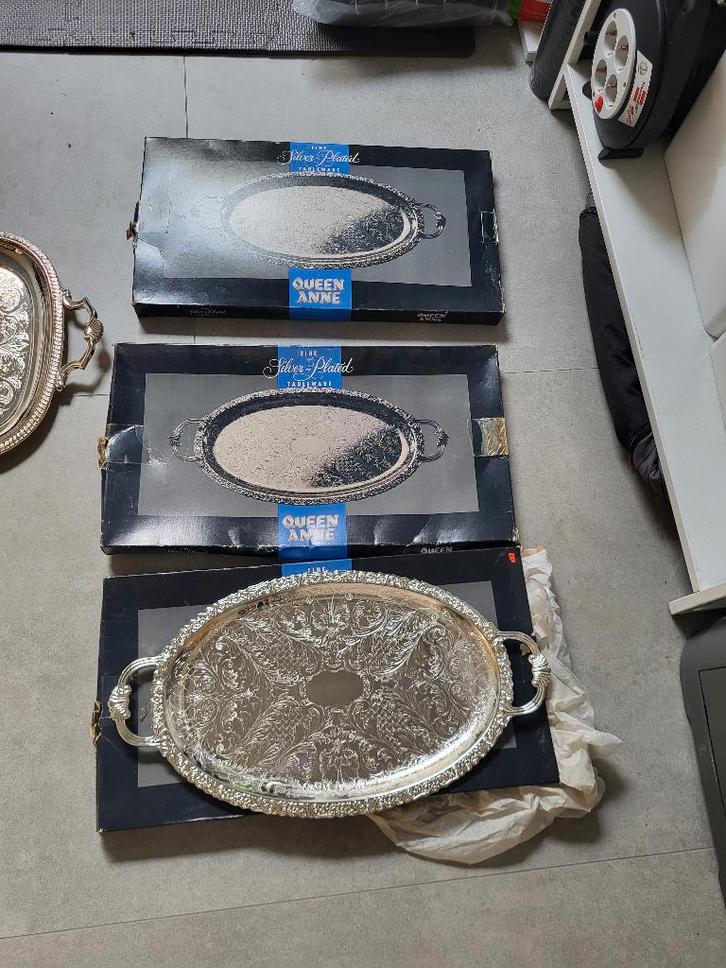 Plats en métal argenté, Antiquités & Art, Antiquités | Argent & Or, Enlèvement