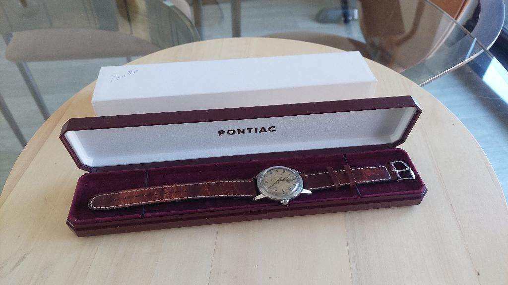 PONTIAC "NAGEUR", Bijoux, Sacs & Beauté, Enlèvement ou Envoi