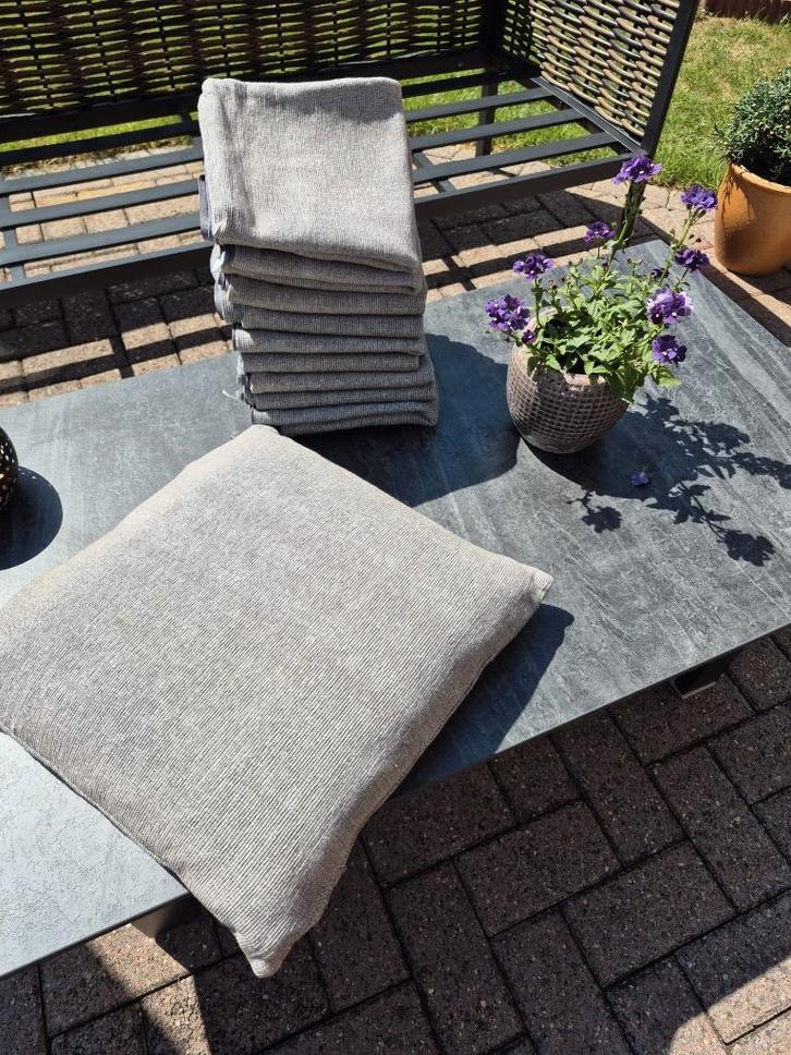 12 Housses coussin coton super épais gris beige 40X40 cm, Maison & Meubles, Accessoires pour la Maison | Coussins, Comme neuf