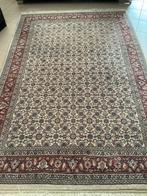 Indisch handgeknoopt tapijt 167 x 245, Huis en Inrichting, Ophalen, Gebruikt, 150 tot 200 cm, 200 cm of meer