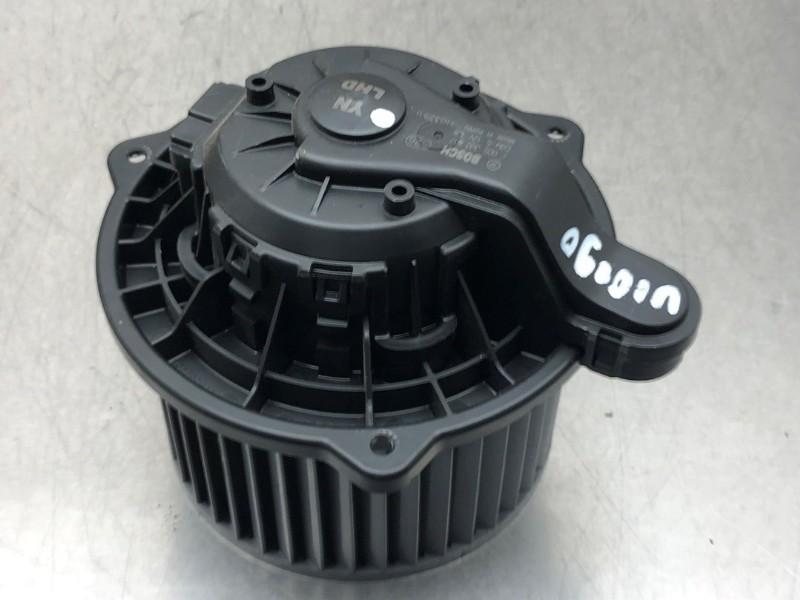 KACHEL VENTILATORMOTOR Kia Venga (|F00S3B2407|), Gebruikt, Kia