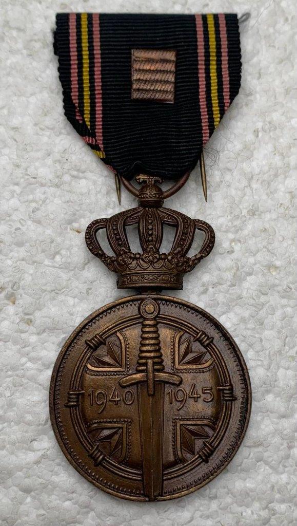 Medaille, Van de krijgsgevangenen WOII, 40-45 (Ing 1947)., Enlèvement ou Envoi, Armée de terre, Ruban, Médaille ou Ailes