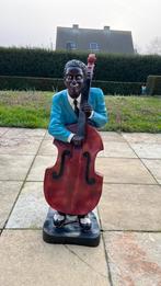 Decoratieve figuren in polyhars jazz orkest, Ophalen