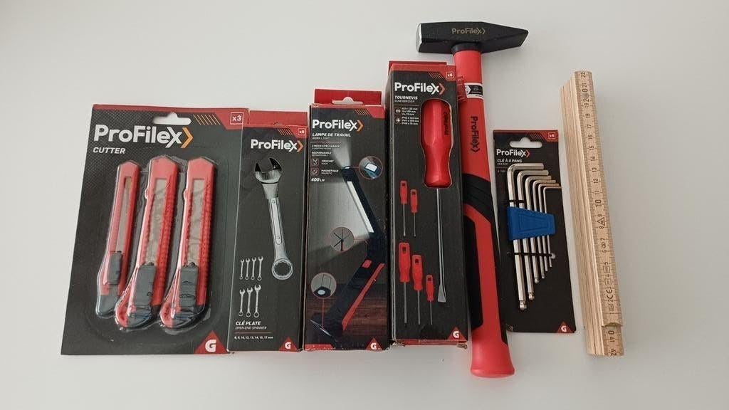 26 delige gereedschap set nieuw, Doe-het-zelf en Bouw, Gereedschap | Handgereedschap, Ophalen of Verzenden