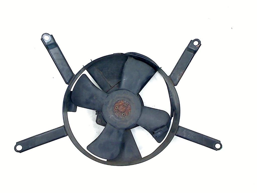 VENTILATEUR GSX R 1100 1995-1998 (GSXR1100 GSXR1100W), Motos, Dhr. S. di Majo, Utilisé, Info@cama-motorparts.nl, P.J. Troelstraweg 8 8
3144 CX  MAASSLUIS, NL