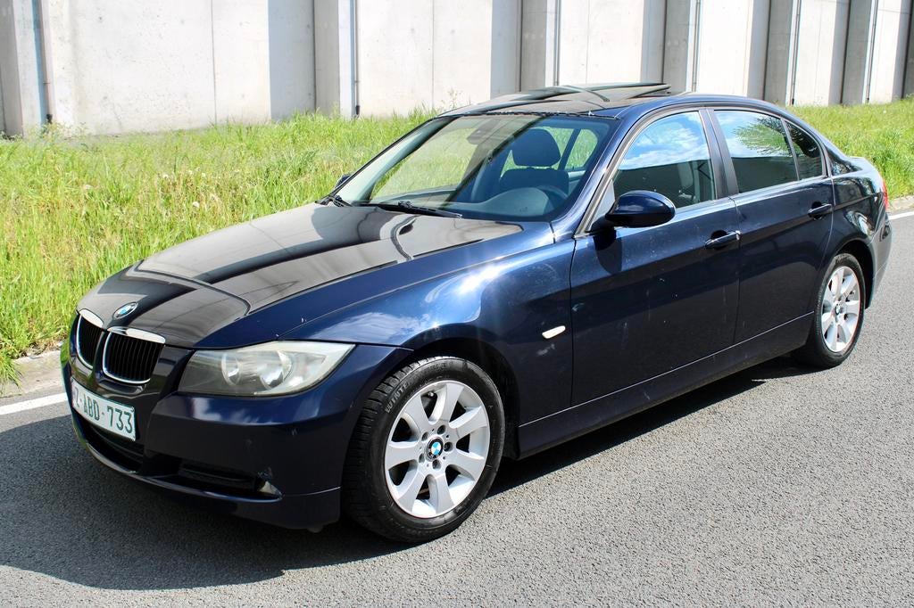 BMW 318i BENZINE E90 | HISTORY BMW | GARANTIE, Auto's, Zwart, Blauw, 3 Reeks, Open dak