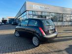 Lancia ypsilon met Keuring verkoop en garantie, Auto's, Lancia, Voorwielaandrijving, Zwart, 4 cilinders, Leder en Stof